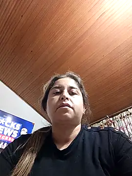 Snapshot of yajahil chatting on February 1, 5:39 am yajahil online show from February 1, 5:39 am