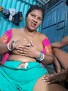 Snapshot of pujavinod chatting on February 9, 6:05 pm pujavinod online show from February 9, 6:05 pm