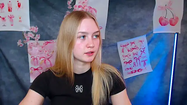 MademoiselleCl online show from March 4, 1:50 pm