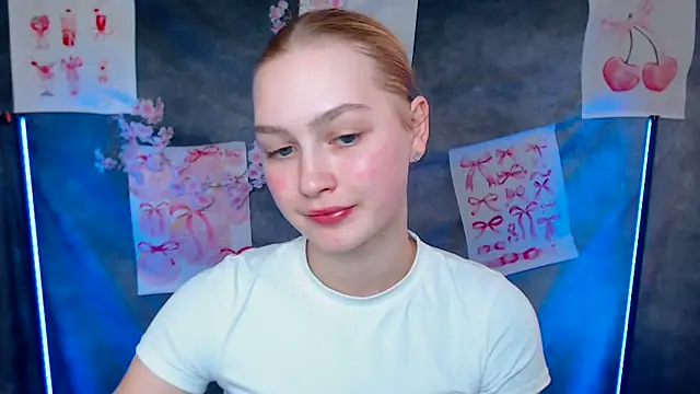 MademoiselleCl online show from March 6, 1:18 pm