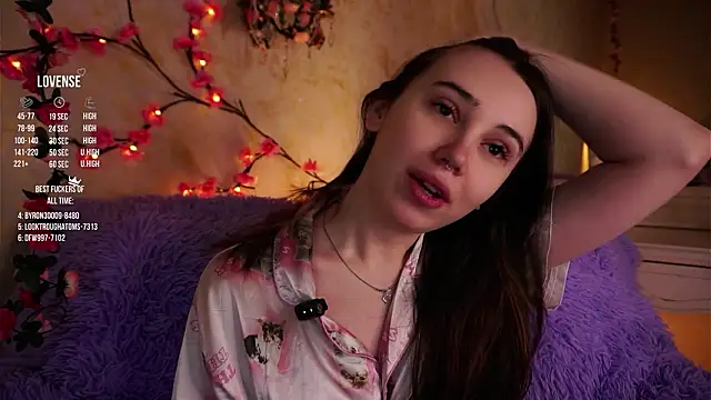 GillianDowdey online show from January 17, 2:27 am