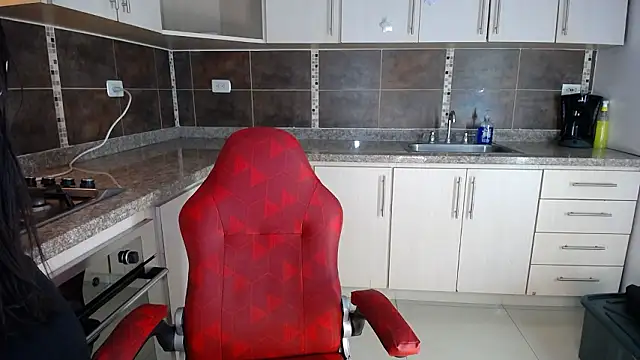 anna alvarez online show from February 17, 11:50 am