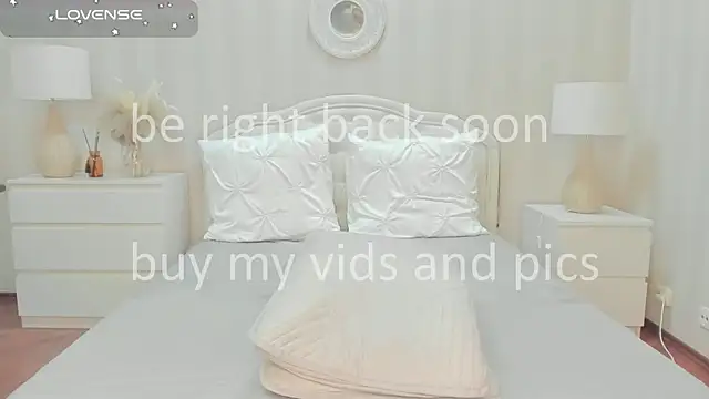Nicky Stone online show from May 8, 3:17 pm