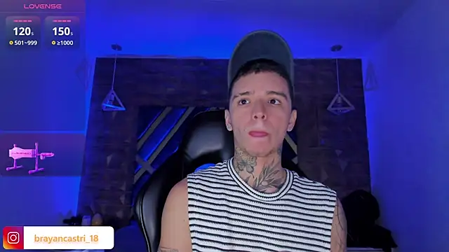 Snapshot of Ian_Castillo_ chatting on April 7, 11:32 am Ian Castillo online show from April 7, 11:32 am
