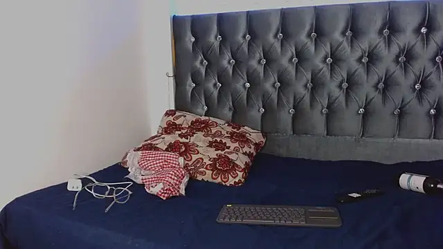 AntonellaAndNoah online show from March 12, 11:12 pm