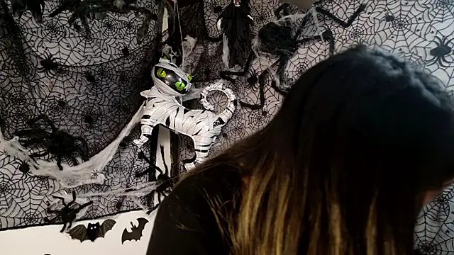 Snapshot of julietta___jackson chatting on October 10, 8:41 pm julietta jackson online show from October 10, 8:41 pm