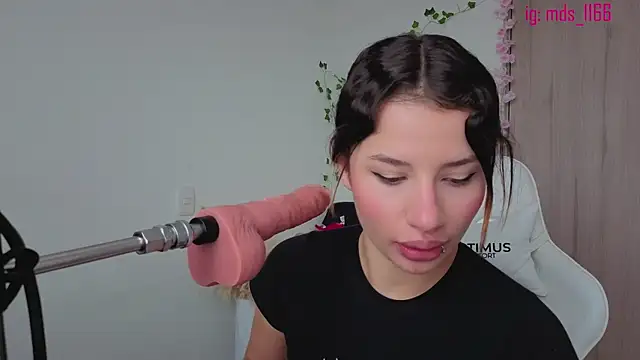 Mia adams66 online show from September 14, 2:49 pm