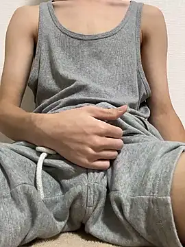 Snapshot of fyzz55555 chatting on October 24, 12:12 pm fyzz55555 online show from October 24, 12:12 pm