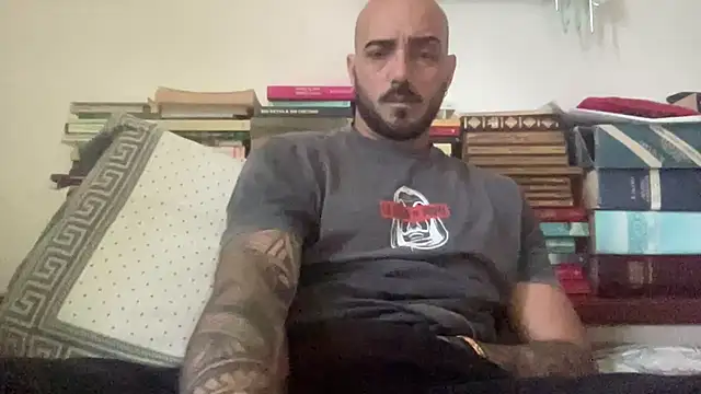 alessandromori91 online show from May 16, 4:28 pm