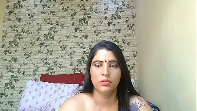 Snapshot of XIndianintimacy chatting on May 6, 7:08 pm XIndianintimacy online show from May 6, 7:08 pm
