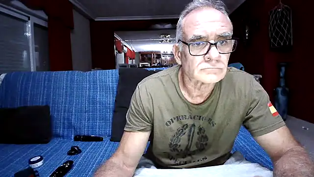 Snapshot of maduroguapo chatting on September 23, 8:56 pm maduroguapo online show from September 23, 8:56 pm