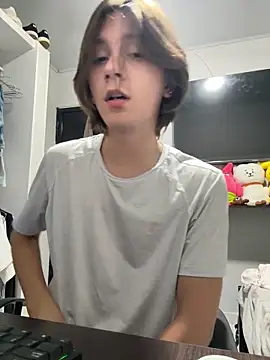 Alex and Fabian online show from February 18, 1:34 am