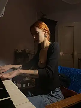 Snapshot of IngridMayer chatting on January 3, 4:48 pm IngridMayer online show from January 3, 4:48 pm