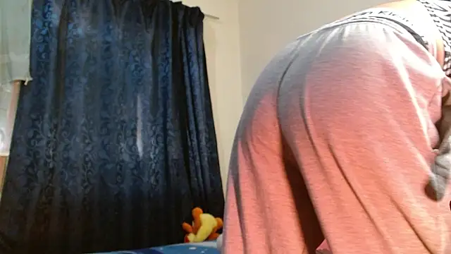 fenixmfx19 online show from April 7, 7:03 pm