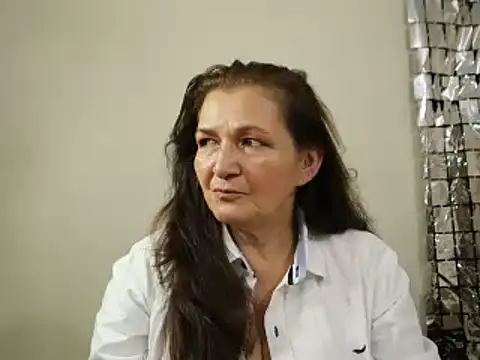 Bellaisa online show from March 11, 2:54 am