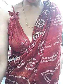 Snapshot of priya_sharma02 chatting on March 4, 5:45 pm priya sharma02 online show from March 4, 5:45 pm