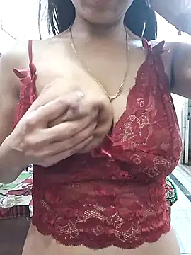 Snapshot of priya_sharma02 chatting on March 19, 7:29 am priya sharma02 online show from March 19, 7:29 am