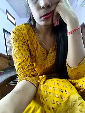 Snapshot of priya_sharma02 chatting on February 27, 6:46 am priya sharma02 online show from February 27, 6:46 am