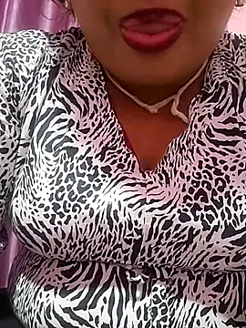 Snapshot of NepaliHotty chatting on October 23, 12:04 pm NepaliHotty online show from October 23, 12:04 pm