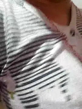 Snapshot of NepaliHotty chatting on November 5, 1:00 pm NepaliHotty online show from November 5, 1:00 pm