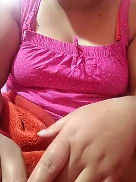 Snapshot of NepaliHotty chatting on November 22, 7:40 am NepaliHotty online show from November 22, 7:40 am