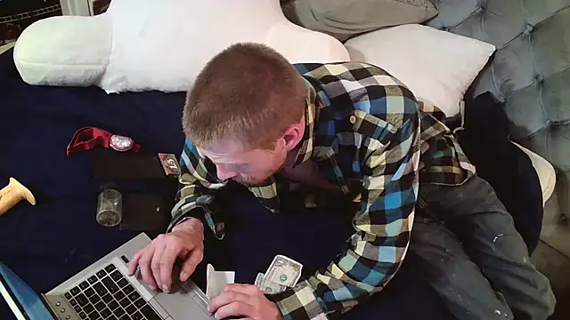 Snapshot of dcrick978 chatting on March 23, 2:21 pm dcrick978 online show from March 23, 2:21 pm