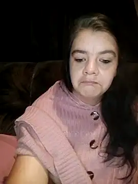 Hornyparratjie online show from May 3, 1:11 am