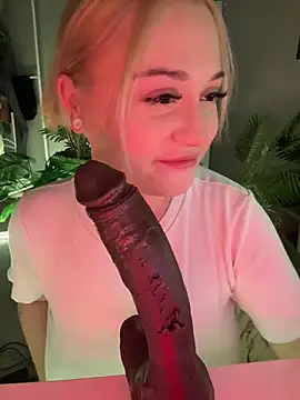 DaisyBooom online show from February 9, 7:51 pm