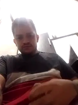 Snapshot of tony_landri chatting on March 22, 2:59 am tony landri online show from March 22, 2:59 am