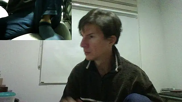 Snapshot of fieryloves chatting on December 9, 2:24 am fieryloves online show from December 9, 2:24 am