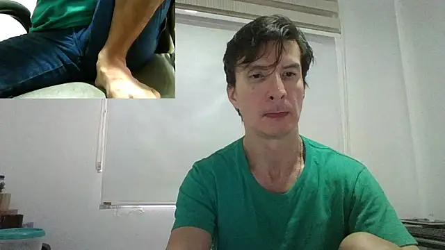Snapshot of fieryloves chatting on December 9, 3:54 pm fieryloves online show from December 9, 3:54 pm