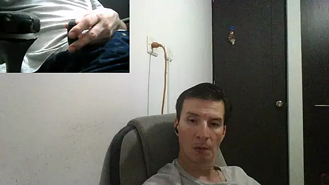 Snapshot of fieryloves chatting on March 18, 11:42 pm fieryloves online show from March 18, 11:42 pm