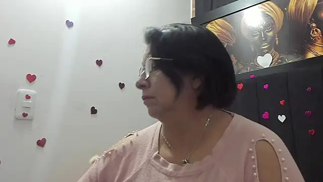 Evaaross 2345 online show from May 12, 12:02 pm