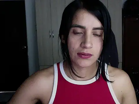Snapshot of BulmaStar chatting on April 11, 12:04 am BulmaStar online show from April 11, 12:04 am