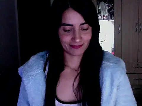 Snapshot of BulmaStar chatting on April 11, 11:53 pm BulmaStar online show from April 11, 11:53 pm