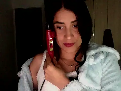 Snapshot of BulmaStar chatting on April 15, 3:35 am BulmaStar online show from April 15, 3:35 am