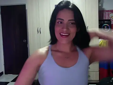 Snapshot of BulmaStar chatting on May 8, 12:05 am BulmaStar online show from May 8, 12:05 am