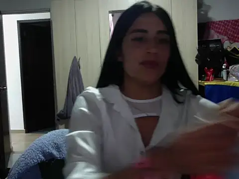 Snapshot of BulmaStar chatting on May 10, 10:37 pm BulmaStar online show from May 10, 10:37 pm