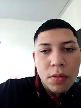 HotBoyJB2000 online show from December 6, 7:01 pm