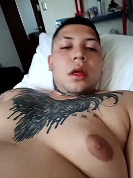 HotBoyJB2000 online show from November 12, 9:36 pm