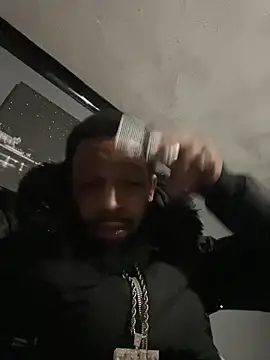 Snapshot of tugga28 chatting on January 21, 12:04 am tugga28 online show from January 21, 12:04 am