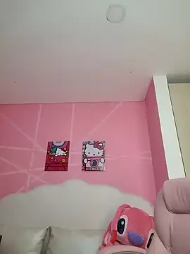 TwerkingAss online show from December 9, 10:00 am