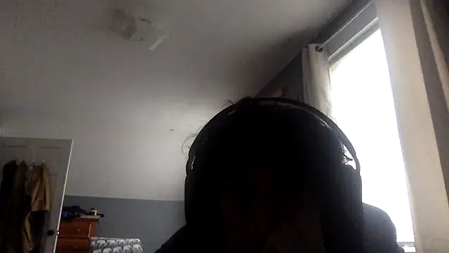 Snapshot of KittingGrappler chatting on November 16, 6:13 pm KittingGrappler online show from November 16, 6:13 pm