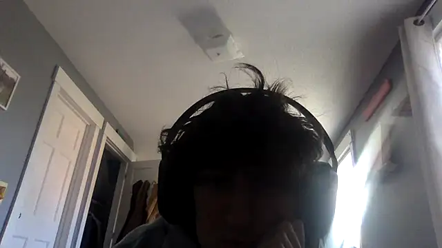 Snapshot of KittingGrappler chatting on November 18, 6:12 pm KittingGrappler online show from November 18, 6:12 pm