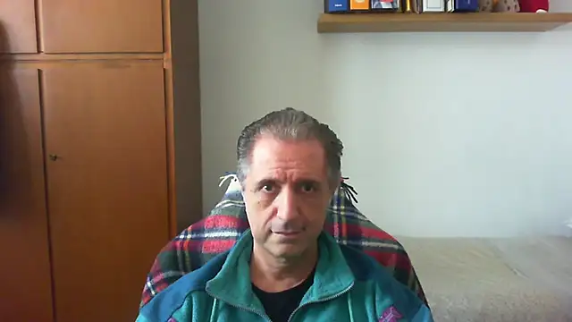 lliuk70mi online show from April 16, 12:50 pm