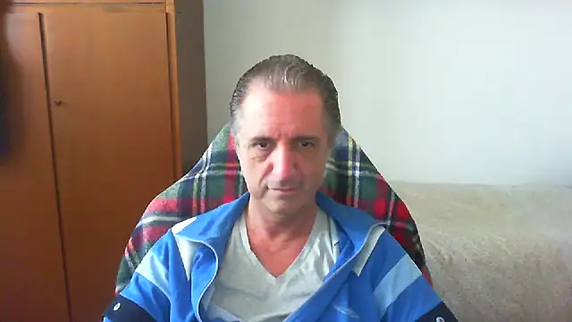 lliuk70mi online show from May 13, 12:13 pm