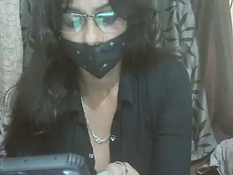 Snapshot of JENIFER_PUNE chatting on February 11, 6:44 pm JENIFER PUNE online show from February 11, 6:44 pm