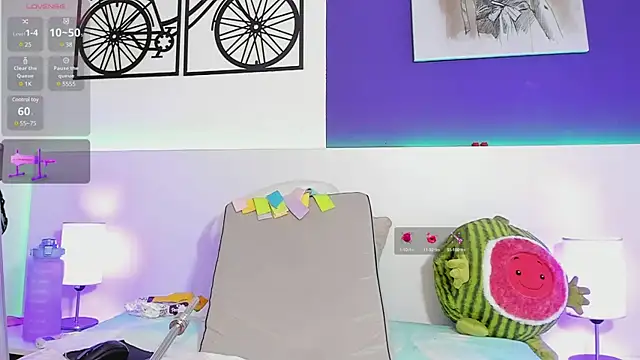 Snapshot of Izzy_bellx chatting on January 17, 12:10 am Izzy bellx online show from January 17, 12:10 am