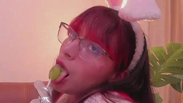 RedMeloddy online show from December 1, 10:43 pm