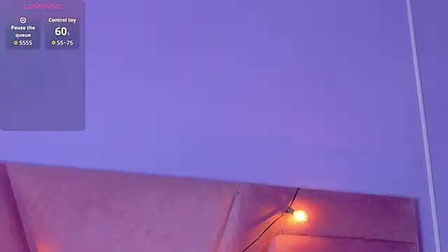 littleebonymommy online show from December 13, 8:04 pm